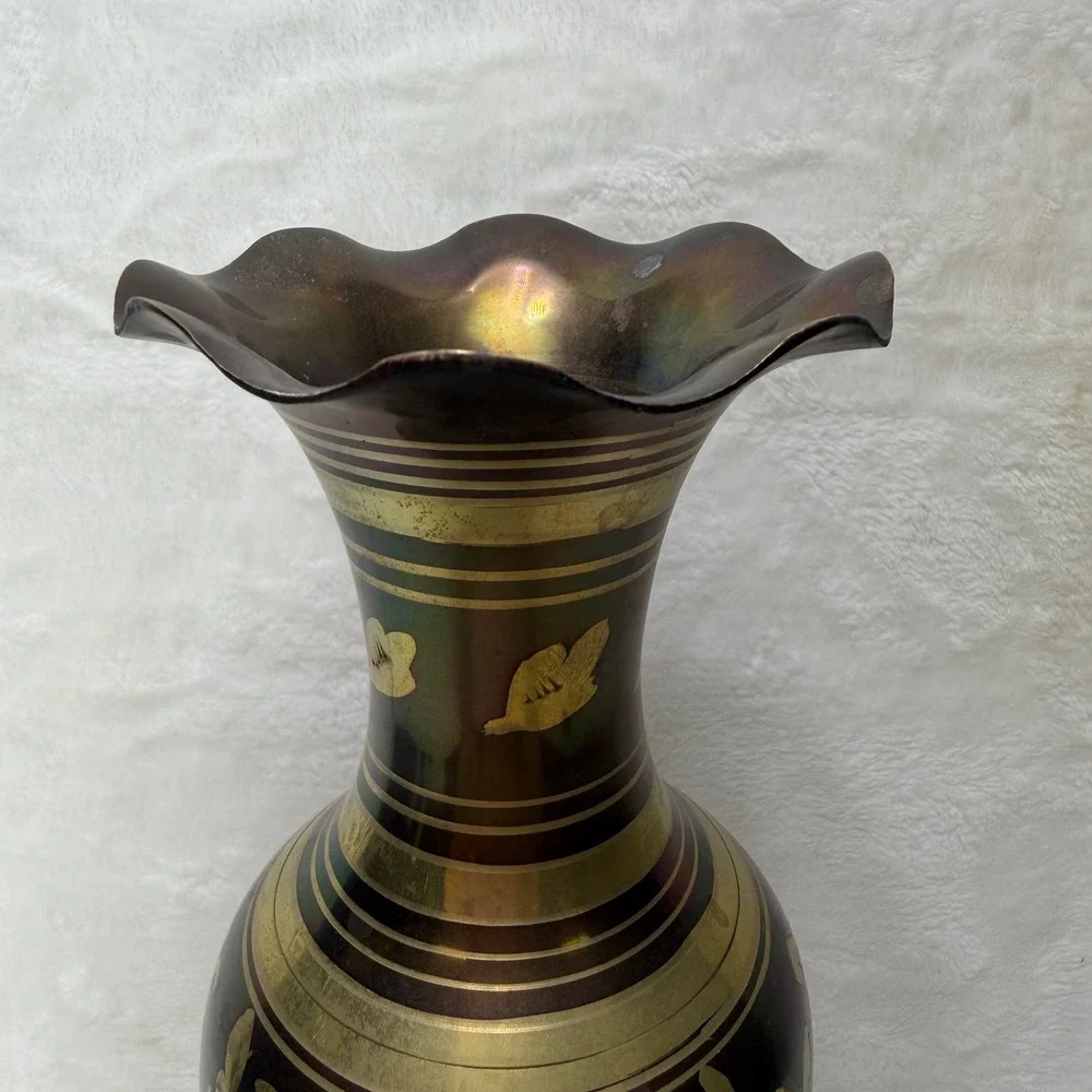 VTG Iridescent Brass Vase Etched Heron Floral Scalloped Rim Pedestal‎ 12 inch
